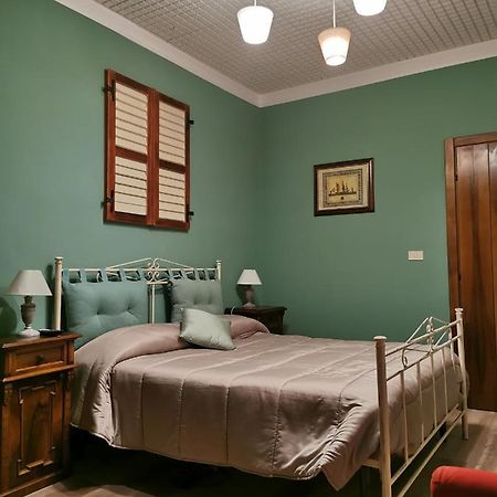 B&B Empire 1970 Trieste Luaran gambar