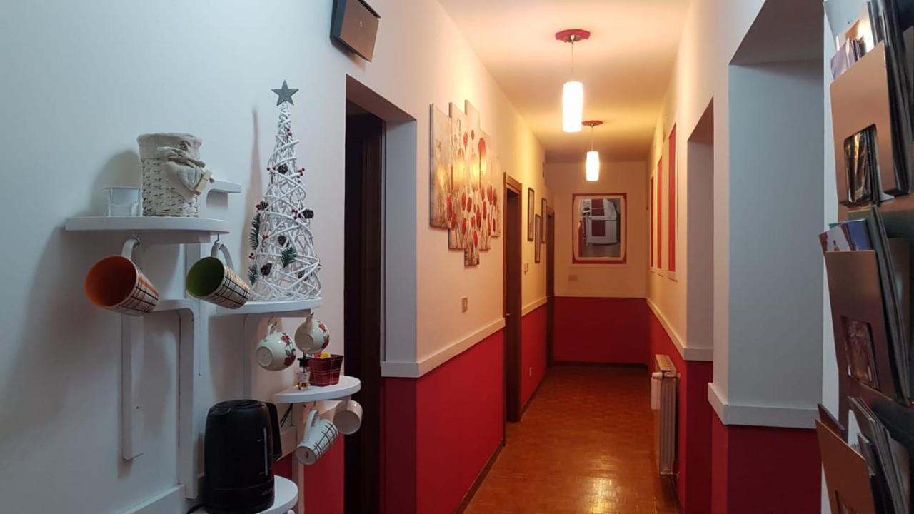 B&B Empire 1970 Trieste Luaran gambar